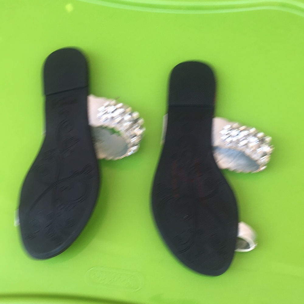 Silver sandal - Picture 2 of 2